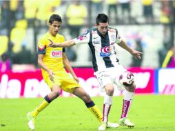 Más amigos que rivales. Diego Reyes, del América, y Héctor Herrera, del Pachuca, emigrarán juntos al Porto portugués. MEXSPORT /
