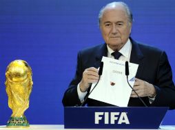 Hace dos años, la FIFA oficializa a Qatar como sede de la Copa del Mundo. AFP /