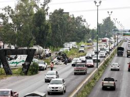 Esta es la tercera vez que un juez federal ordena al servidor publicó resarcir el daño dejando el Anillo Periférico. ARCHIVO /