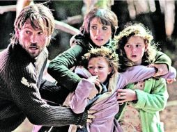 Los cuentos de hadas y el horror son los temas favoritos de Guillermo del Toro, y es por esto que busca apoyar películas como ''Mamá''. ESPECIAL /