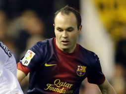 Iniesta habla sobre momentos difíciles con el Barcelona. EFE /