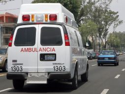 El preso herido fue trasladado a un hospital por una ambulancia del reclusorio. ARCHIVO /