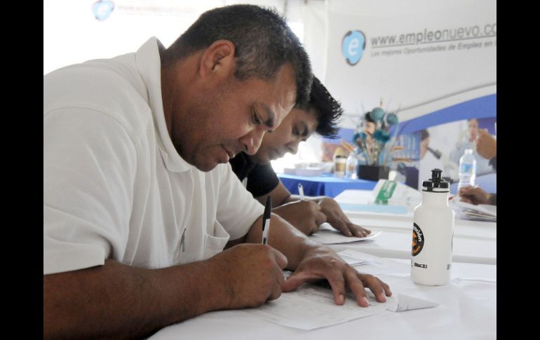 La encuesta revela que 56% de los empleados de microempresas no cuenta con licenciatura. ARCHIVO /