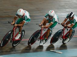 El equipo mexicano en acción durante la competencia. MEXSPORT /