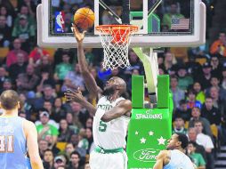Estelar. Kevin Garnett es el pilar de la actual franquicia de Boston, la más ganadora en la historia de la NBA. AFP /