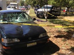 Las autoridades municipales al llegar, encontraron a una mujer fallecida en el camellón de la citada calzada.  /