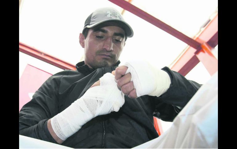 Morales afirma que el positivo fue por niveles bajos de clembuterol, por lo cual los organismos boxísticos avalaron el combate. MEXSPORT /