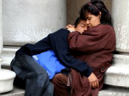 Las nuevas tecnologías y los hábitos digitales han favorecido la unión de parejas. ARCHIVO /