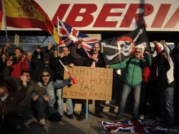 Los sindicatos de trabajadores de Iberia anunciaron que mantendrán la huelga de 15 días (divididas en tres etapas). AFP /