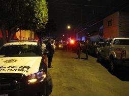 Alrededor de las 21:00 horas sacaron el cuerpo y lo trasladaron a las instalaciones del IJCF para los exámenes periciales.  /