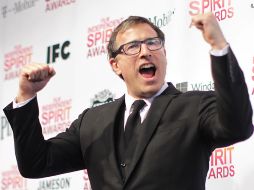 David Russell celebra tras ganar como Mejor Director y Mejor Guión por ''Los Juegos del Destino''. AFP /