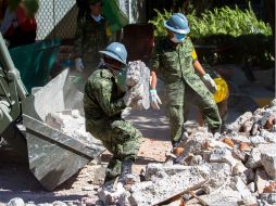 Aspecto de las labores de rescate tras la explosión. ARCHIVO /