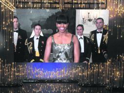Desde la Casa Blanca, la Primera Dama de Estados Unidos, Michelle Obama, reveló que el Oscar a la Mejor película era para Argo. AP /