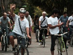 Para rentar una bicileta se necesita una identificación y 10 pesos que serán reembolsados cuando se regrese. ARCHIVO /