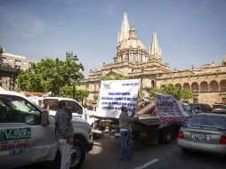 Permanecerán con movilizaciones y plantón frente a Palacio de Gobierno hasta que se les entregue el recurso que se les había prometido.  /