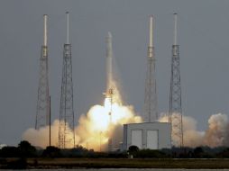 El cohete Falcon 9 durante su despegue de Cabo Cañaveral. AFP /