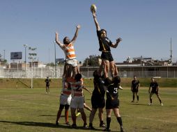 Desde el segundo 40, los visitantes demostraron su poderío.  /
