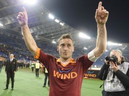 Francesco Totti se convierte en el mejor anotador del calcio en al historia. EFE /