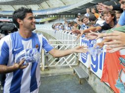 El mexicano Carlos Vela anota y asiste para un empate ante el Real Betis. ARCHIVO /