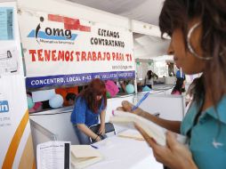 Las vacantes estuvieron dirigidas a personal operario, empleados generales, técnicos y profesionistas. ARCHIVO /