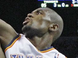 Serge Ibaka comete una falta flagrante que pasa de nivel uno a nivel dos. AP /