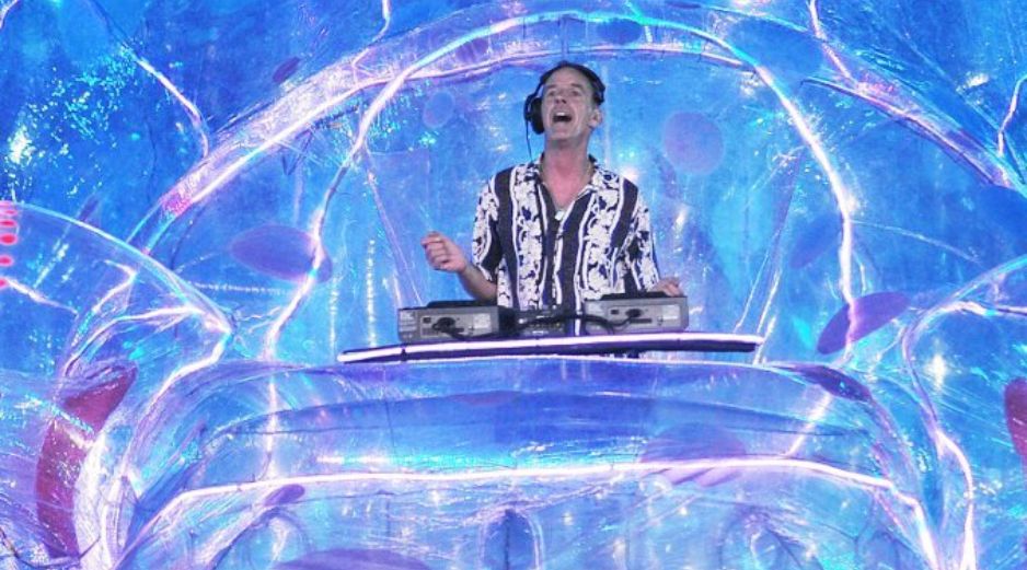 El DJ Fatboy Slim en su presentación durante la clausura de Londres 2012. ARCHIVO /