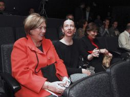 Como mujer, la escenógrafa admite que ha sufrido discriminación. ESPECIAL /