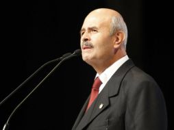 De acuerdo a la Constitución local, Fausto Vallejo podrá mantenerse ausente por un periodo de hasta 30 días. ARCHIVO /