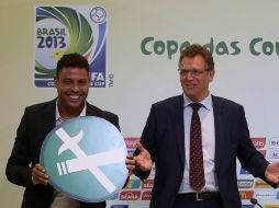 Ronaldo y Valcke estuviero en la presentación de la Copa Confederaciones. EFE /