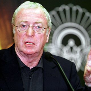 Michael Caine es objeto de homenaje con una exposición en RU