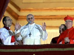 Señala que no se puede esperar menos de Francisco I, sobre todo cuando el historial de Papas tiene la marca de Juan Pablo II. EFE /