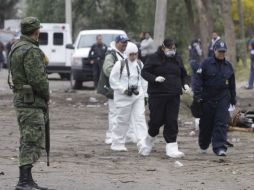 Personal del Ejército, Cruz Roja y Bomberos de Tlaxcala auxilió a los afectados. NTX /