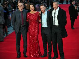 Danny Boyle, Rosario Dawson, James McAvoy y Vincent Cassel en la premiere mundial de ''Trance''. AFP /