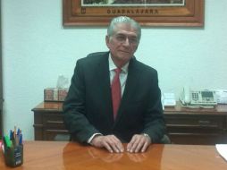 Aristeo Mejía es ingeniero civil por la Universidad de Guadalajara, e inició su carrera profesional en 1967 en esa misma dependencia. ESPECIAL /
