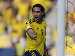 Radamel Falcao festeja el gol anotado ante Bolivia. AFP /