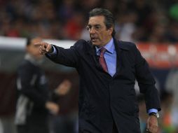 Tomás Boy sigue reclamando actitudes contra el Atlas. MEXSPORT /