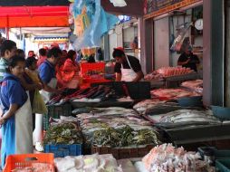 La SSJ dio a conocer que en Jalisco existen dos mil 472 establecimientos registrados que venden productos del mar. ARCHIVO /