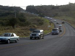 El percance ocurrió obre la carretera Guadalajara-Colima, a la altura del kilómetro 43. ARCHIVO /
