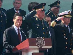 La Gendarmería Nacional es una propuesta sugerida por el Presidente, Enrique Peña Nieto, y pretende enlistar a 10 mil efectivos. ARCHIVO /