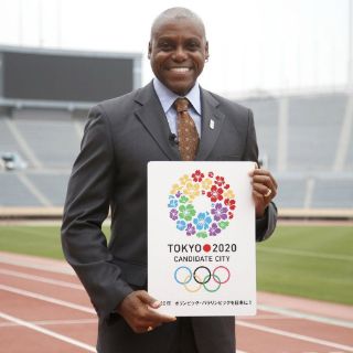 Carl Lewis apoya la candidatura de Tokio 2020