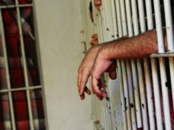 La ICE mantiene un promedio diario de 300 inmigrantes recluídos bajo total aislamiento. ARCHIVO /