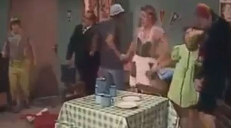 Se editó un capítulo del programa ''El chavo del 8'' para reproducir la versión del Harlem shake con los habitantes de la vecindad. ESPECIAL /
