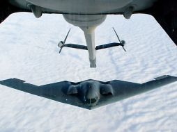 Ayer, un bombardero estadounidense con capacidad nuclear realizó su primer ejercicio de tiro en la Península Coreana. ARCHIVO /