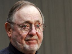 Don Young dice que EU debe abordar de una vez por todas el tema de la reforma migratoria. AP /