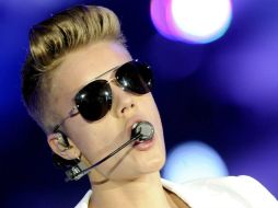 El intérprete de ''That power'' compartió hace unas cuantas horas en su cuenta de Instagram un par de fotos al lado de su mascota. EFE /