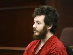 James Holmes se sienta en la sala durante su comparecencia en Centennial, Colorado. AP /