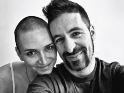 Una compilación de imágenes realizada por Angelo Merendino da muestra de un gran amor que luchó contra el cáncer. ESPECIAL /