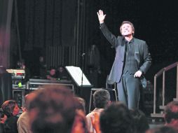 APASIONADO. A pesar de sus años de carrera, Raphael sigue buscando nuevos retos. EL INFORMADOR /