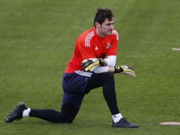 Iker Casillas podría salir en definitiva del Real Madrid la próxima temporada. EFE /