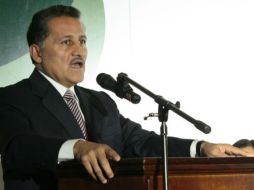 Arturo Zamora informó que si se aprueba la reforma, a final de sexenio habrá cinco millones de jaliscienses con acceso a Internet. ARCHIVO /